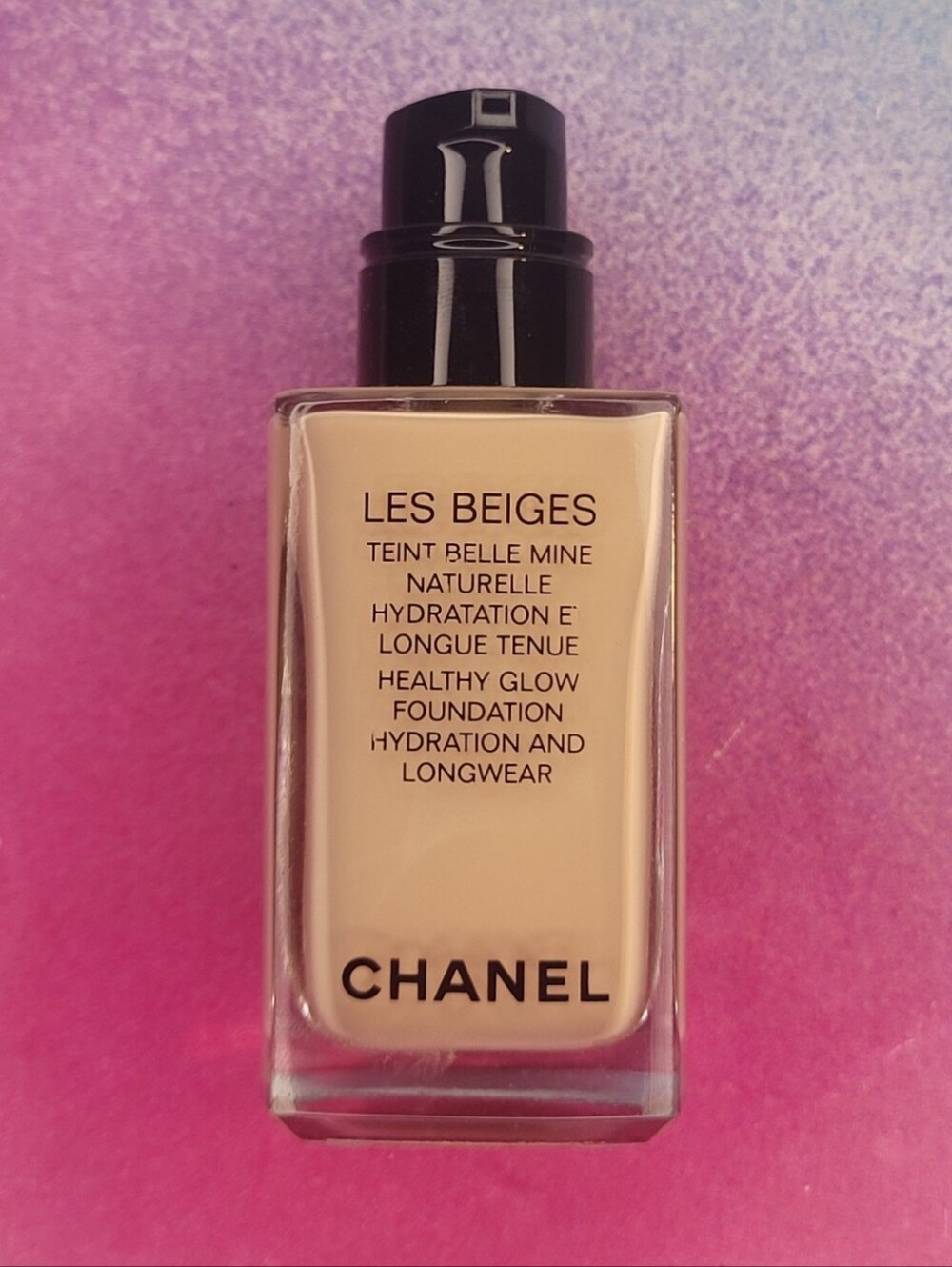 Chanel Les Beiges Healthy Glow Longwear Foundation BR22